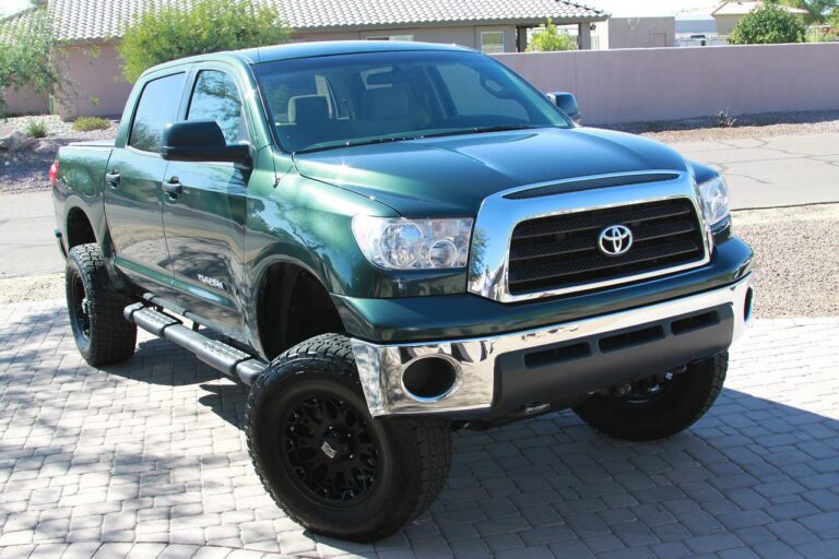 How Much Can a Toyota Tundra Tow